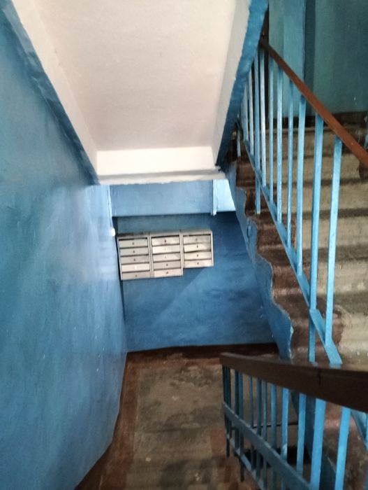 Продам 2 -х комнатную квартиру