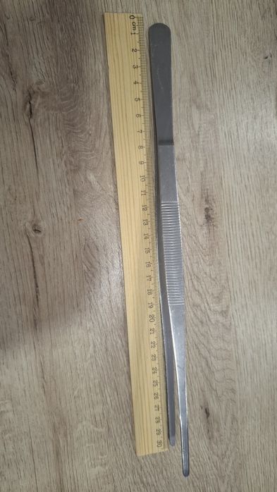 Пинцет анатомический