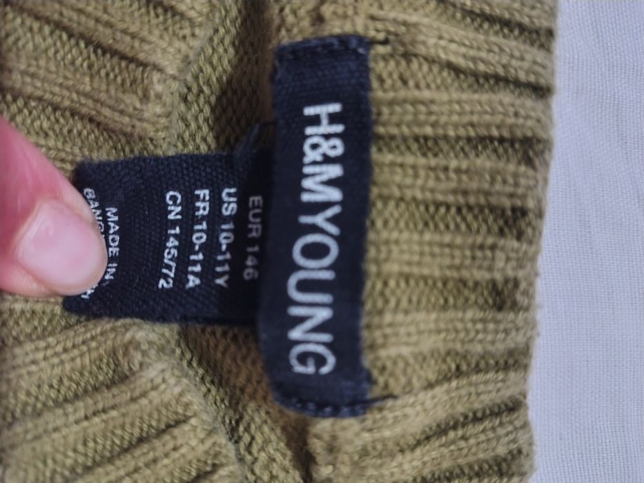 Детски пуловер HM 10-11 год.дете