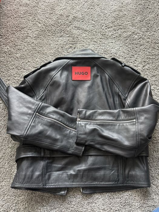 Кожено яке Hugoboss, размер М