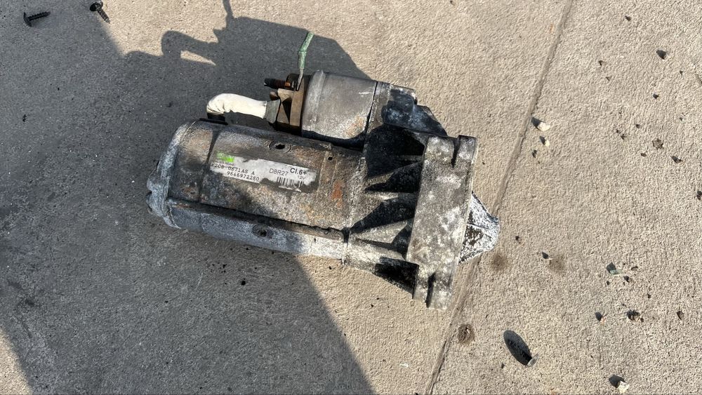 Peugeot 307 2.0 02- стартер