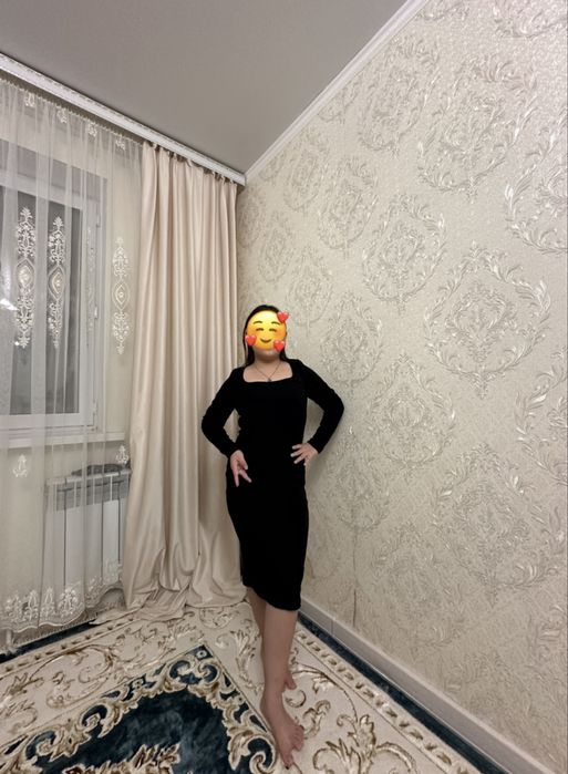 Платье базовое черное