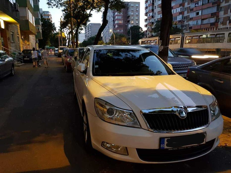 SKODA Octavia 2010 — imagine 5