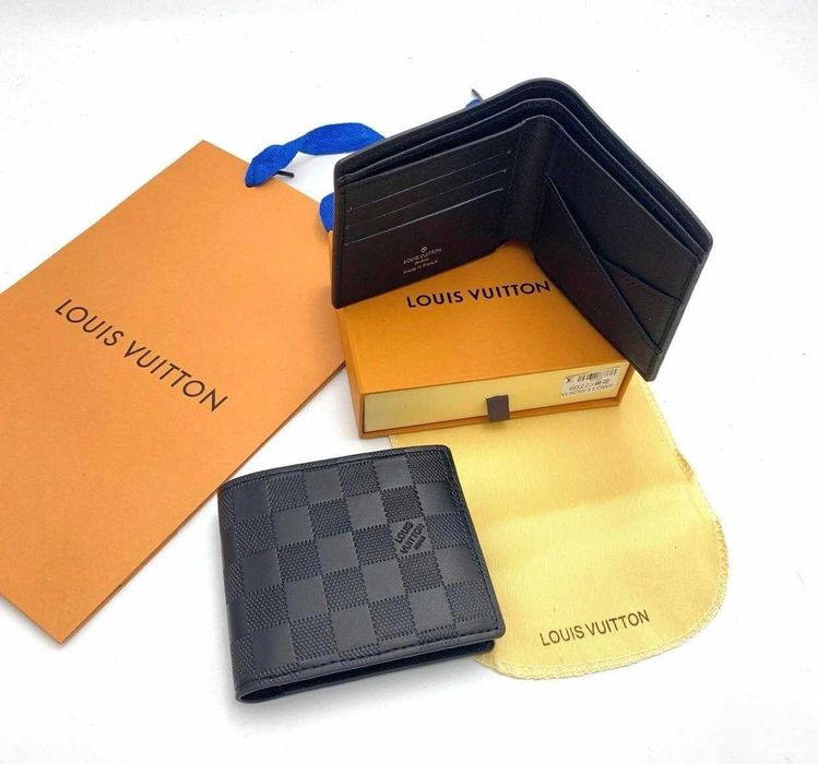 Portofel Louis Vuitton Monogram LV, din Piele Texturată