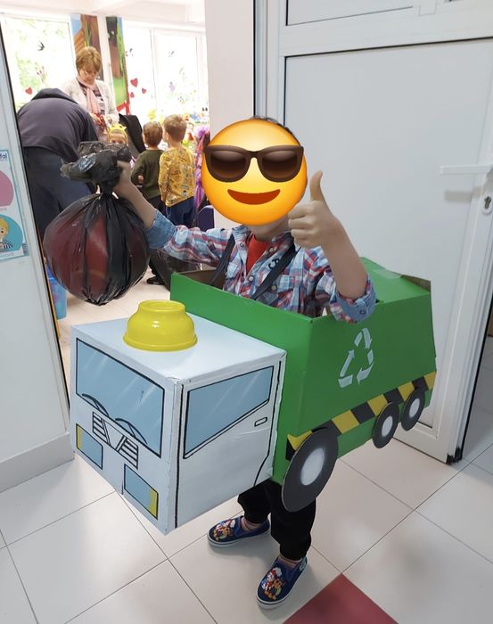 Costume handmade pt copii