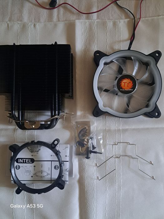 Cooler Thermaltake Ux200