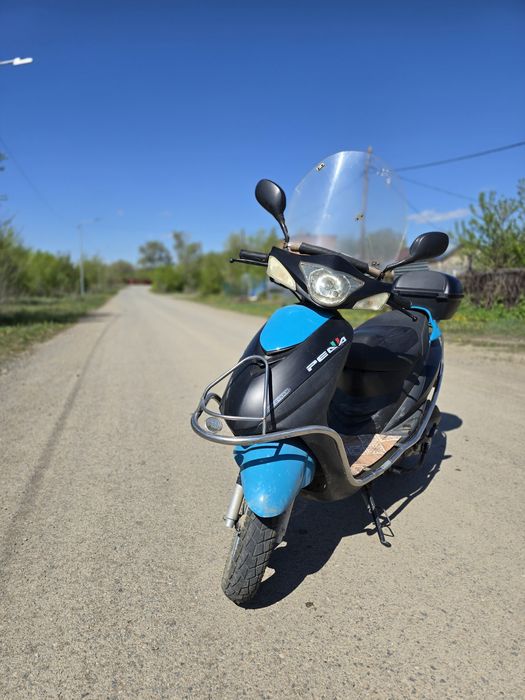 Продам скутер Peda mini F1