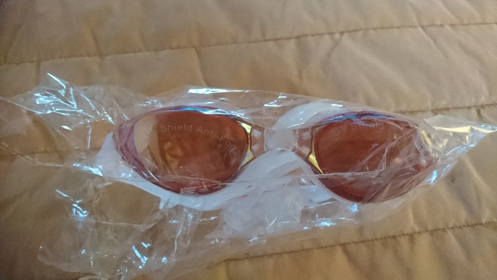 Ochelari înot superbi roșu și auriu