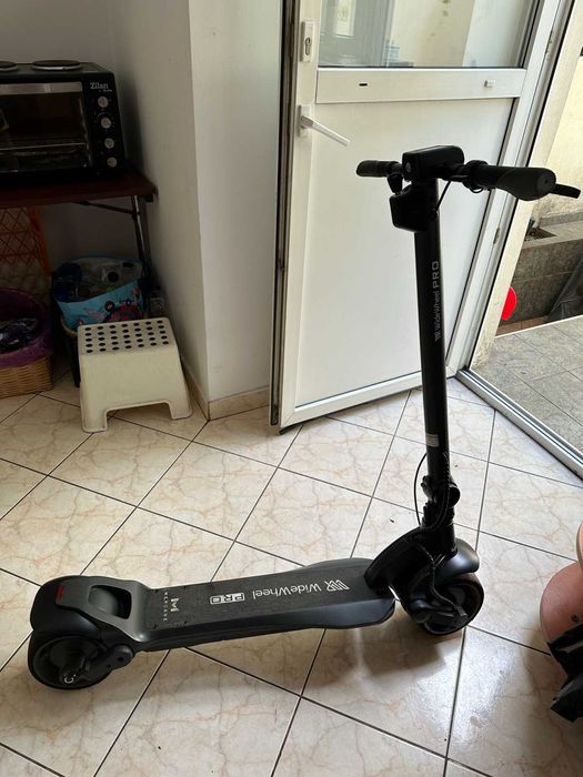 Trotineta electrica Mercane Wide Wheel PRO stare perfecta functionare