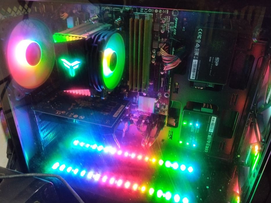 Vând Desktop PC, stare bună de funcționare - Indisponibil