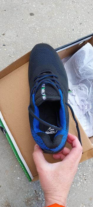 Работни обувки В WOLF номер 40