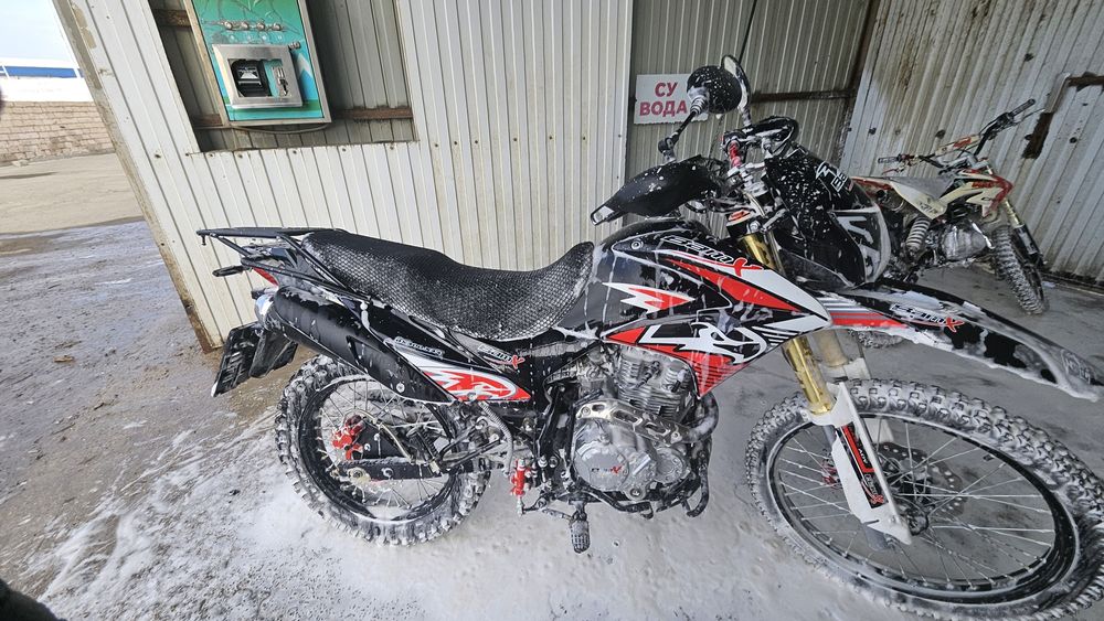 Мотоцикл эндуро bamx x44