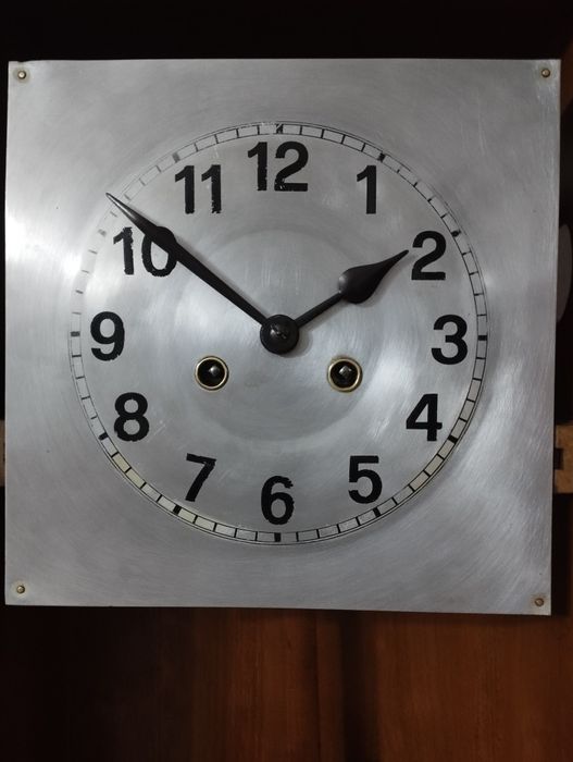 Ceas pendula de perete Haller&Benzing anii 20-30 cu pendul