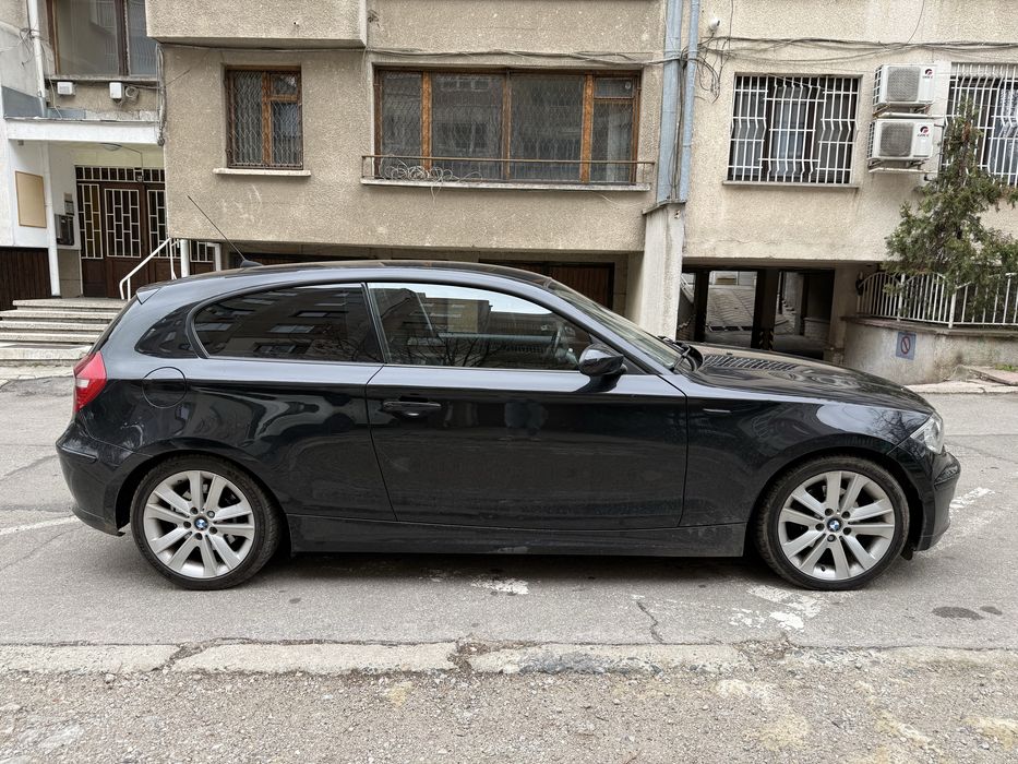 Продавам BMW 118d