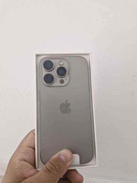 Iphone 16 Pro, 128 Gb , Silver, liber de retea, la cutie, stare buna