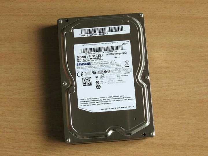 Продаётся HDD Samsung HD103SJ 1TB: 250 000 сум Комплектующие