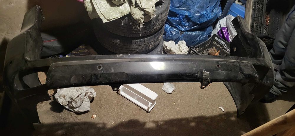 Тойота Прада бампер задни стоп