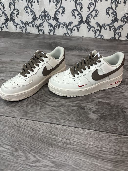 Продам кроссовки Nike Air