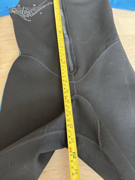 Costum neopren Tribord