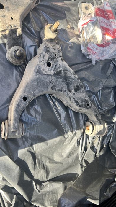 Рычаг тойота прадо 150