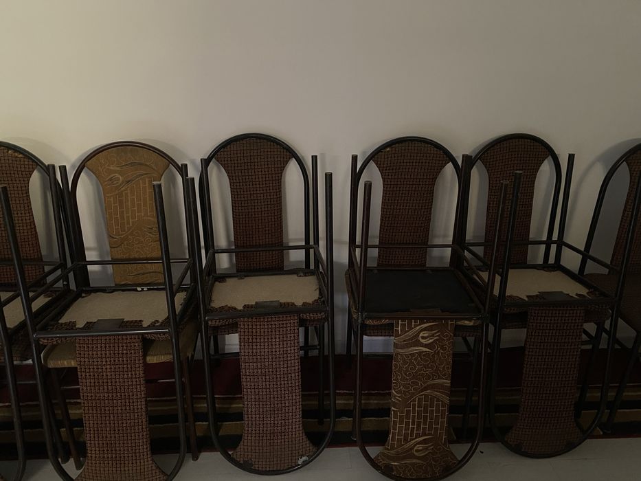 11 стульев металлических б/у, комплект