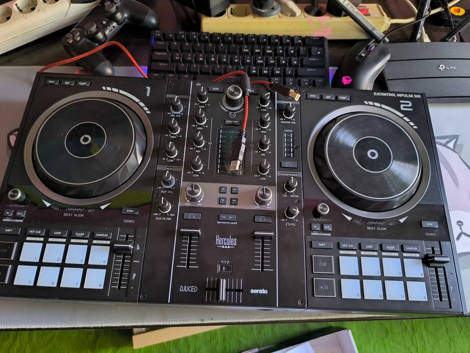 DJ-контроллер Hercules DJ Control Inpulse 500