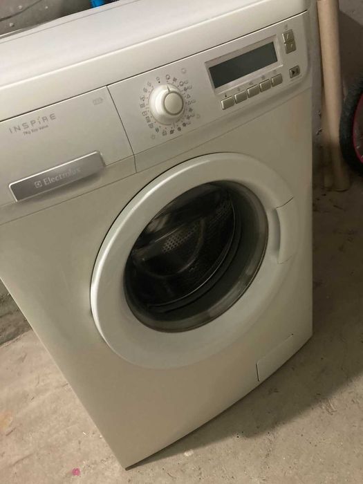 Продавам пералня