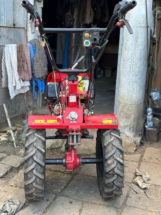 Vand motocultor Loncin LC 1350 D.