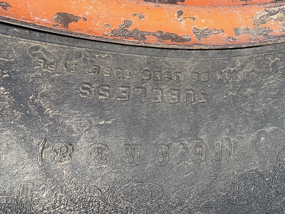 Vând cauciucuri Firestone impreuna sau separat