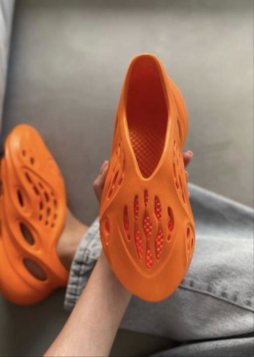 Yeezy boots тапки