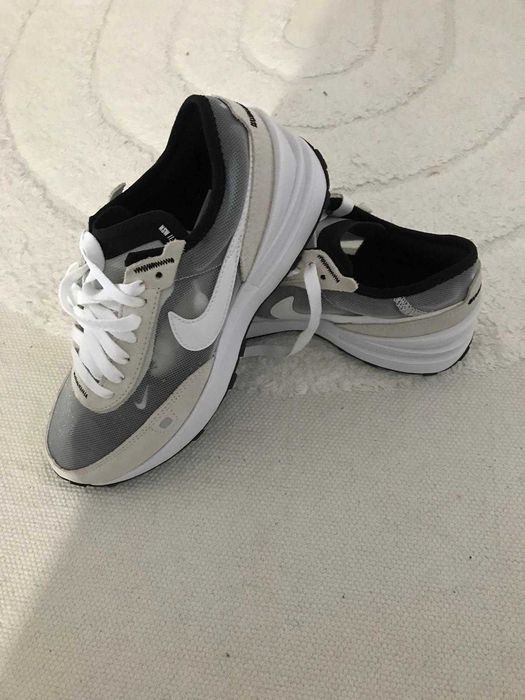 Adidasi Nike marimea 36