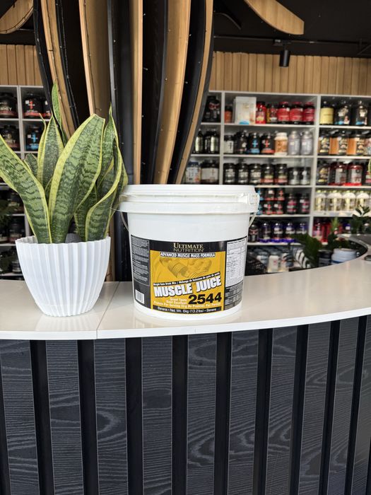 Ultimate Nutrition Muscle Juice 6 kg 24 servings. Гейнер.