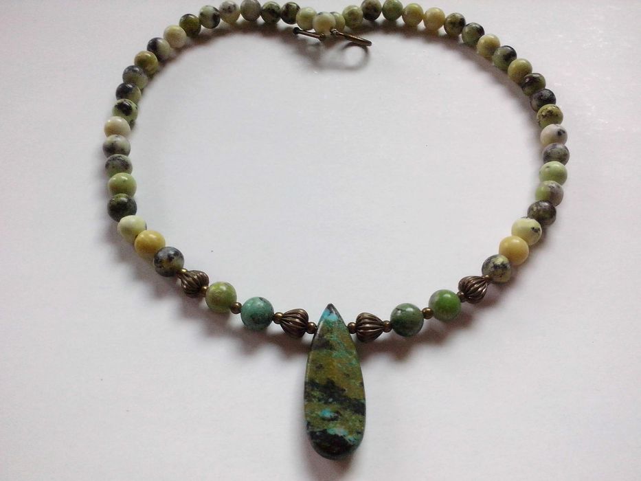 colier crisocola cu pandantiv,pietre naturale,boho chic