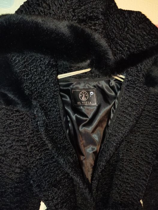 Продам шубку зимняя теплая