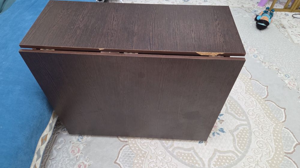 Продам стол-книжка