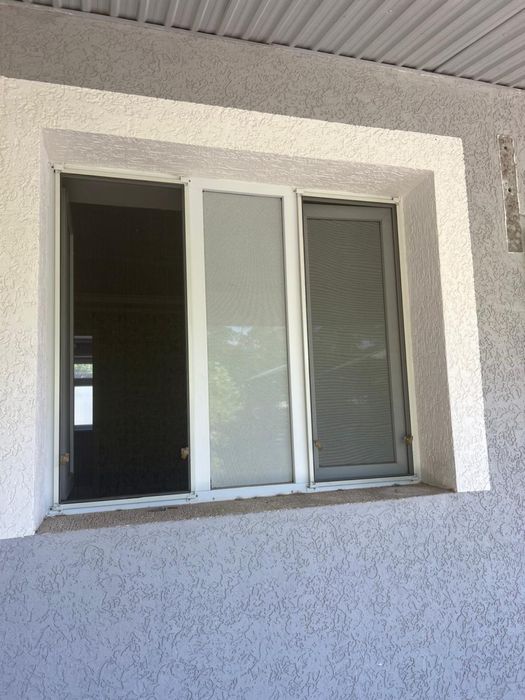 Окна пластиковые. Беседка