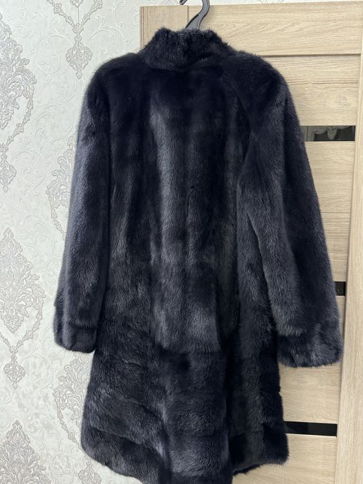 Продам норковую шубу