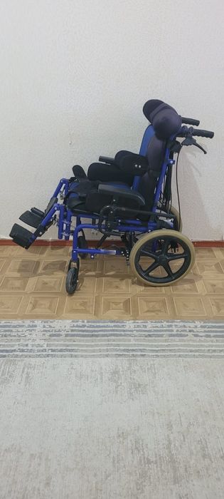 Инвалидная коляска