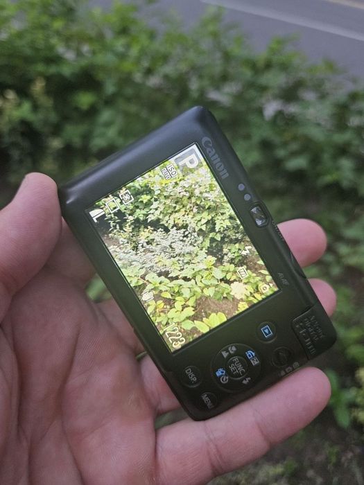 CANON IXUS 100IS. Цифровой фотоаппарат