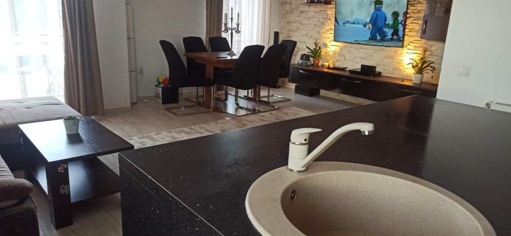 Selimbar   3 decomandate 149900 euro