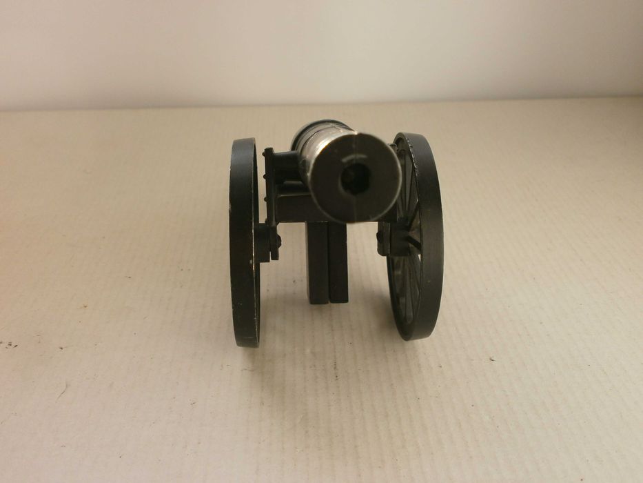 Метална   Настолна Запалка - Оръдие, Топ - Работи