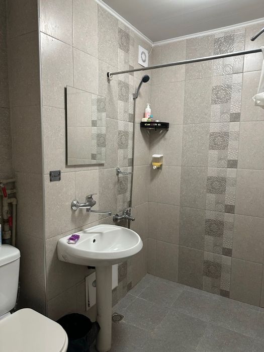 Дава се под наем Тристаен апартамент в София, Лозенец - 90 кв.м за 612 € - Снимка #17