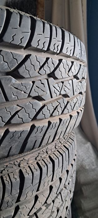 Продам комплект дисков с резиной