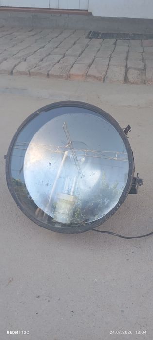 Прожектор военный