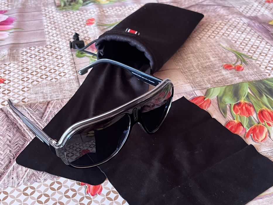 Слънчеви очила CARRERA speedway