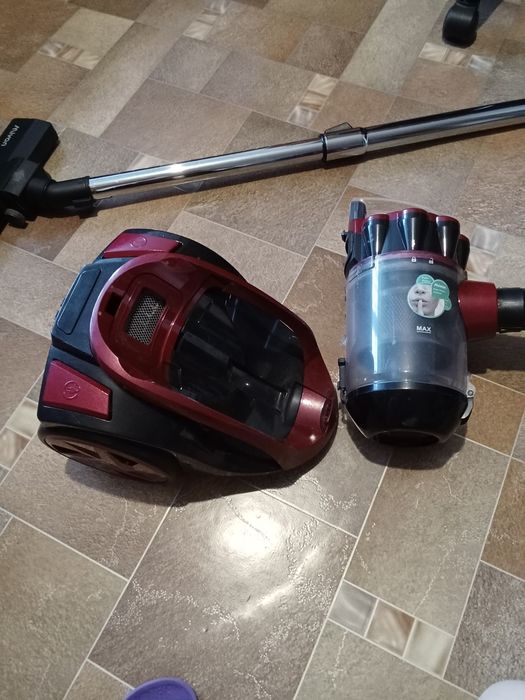 Продам недорого пылесос