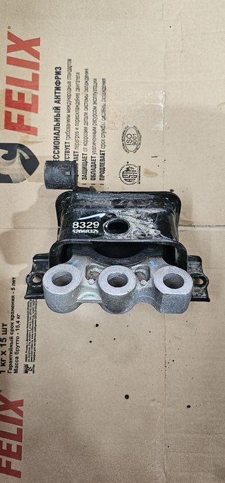Cobalt motor padushka ORIGINAL arzon narxda/padushka dvigatel