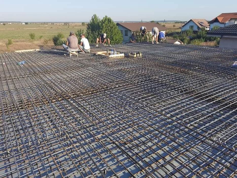 Executam construcții case la roșu  amenajari interioare. Rigips ,