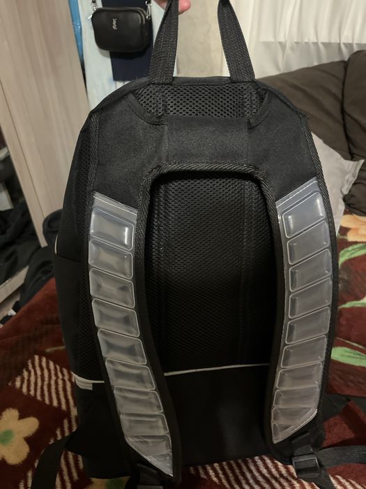 продаю рюкзак…..
