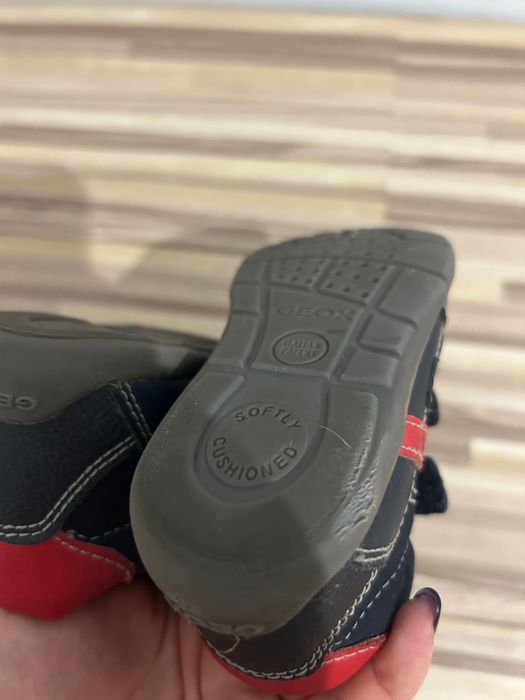 Детски обувки geox ,номер 21